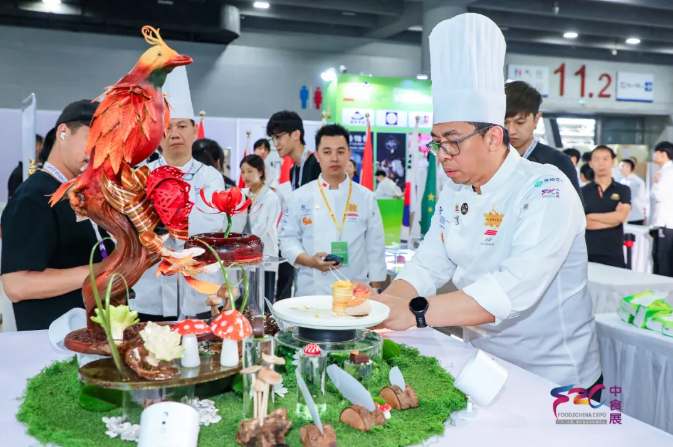 熱力不減！2025F2C中食展?廣州次日高光不斷，采購對(duì)接、賽事、論壇商機(jī)齊爆發(fā)