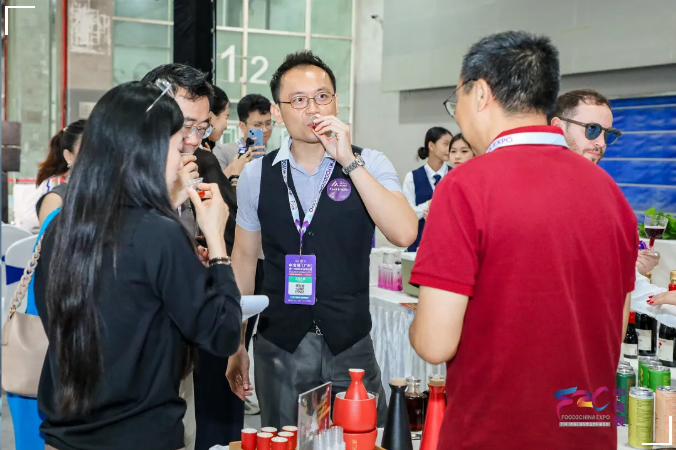 熱力不減！2025F2C中食展?廣州次日高光不斷，采購對(duì)接、賽事、論壇商機(jī)齊爆發(fā)
